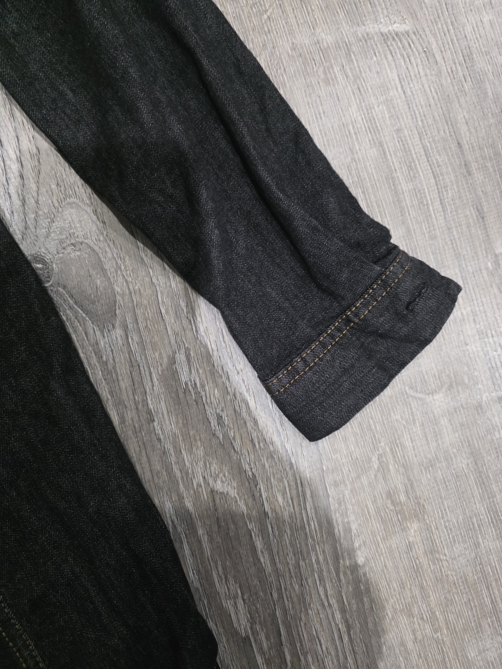 NEW.ZARA.Button-Front Long Sleeve Midi Dress in Dark Gray - Picture 4 of 8